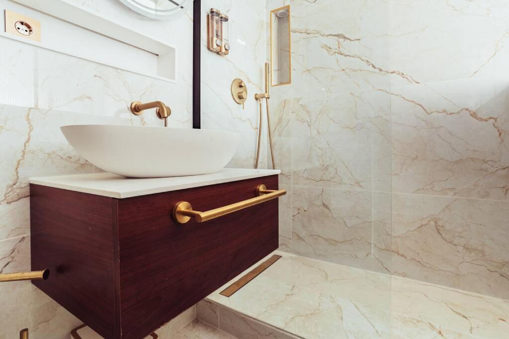 Luxueux Appartement Proche Disneyland Μπισί-Σεν Ζορζ Εξωτερικό φωτογραφία